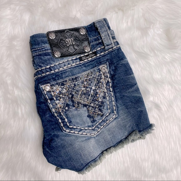 Miss Me Jean Short size 26 - Picture 2 of 6